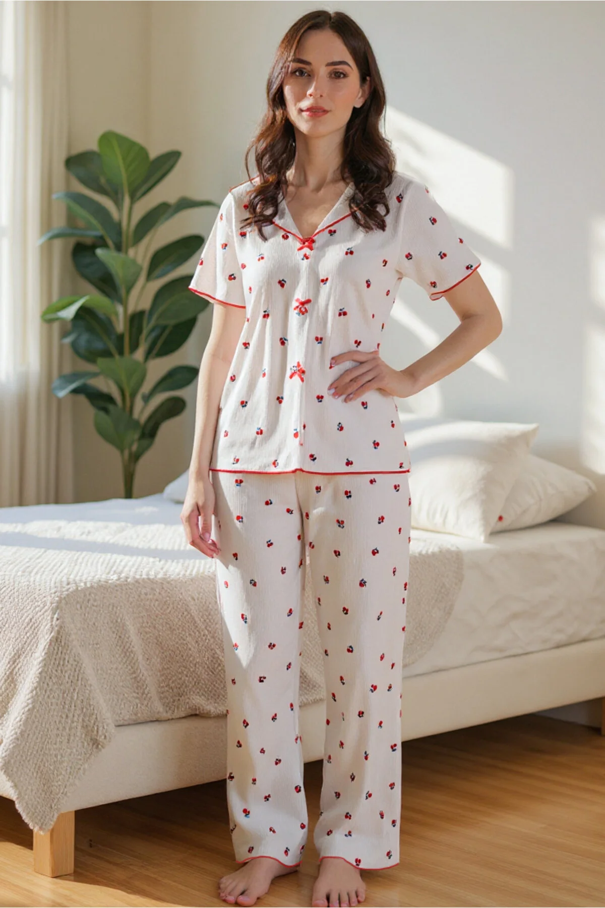 BELLA NOTTE Cotton Cherry Pattern V-Neck Pajamas Set
